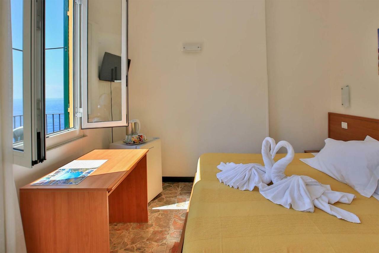 La Baia Di Rio Hotel ริโอมัจโจเร ภายนอก รูปภาพ